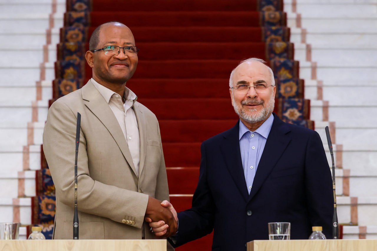 کنفرانس خبری مشترک رؤسای مجالس ایران و اتیوپی