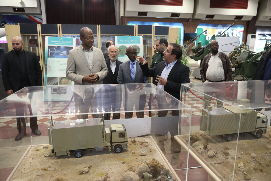 بازدید چافو از دستاوردهای دفاعی ایران