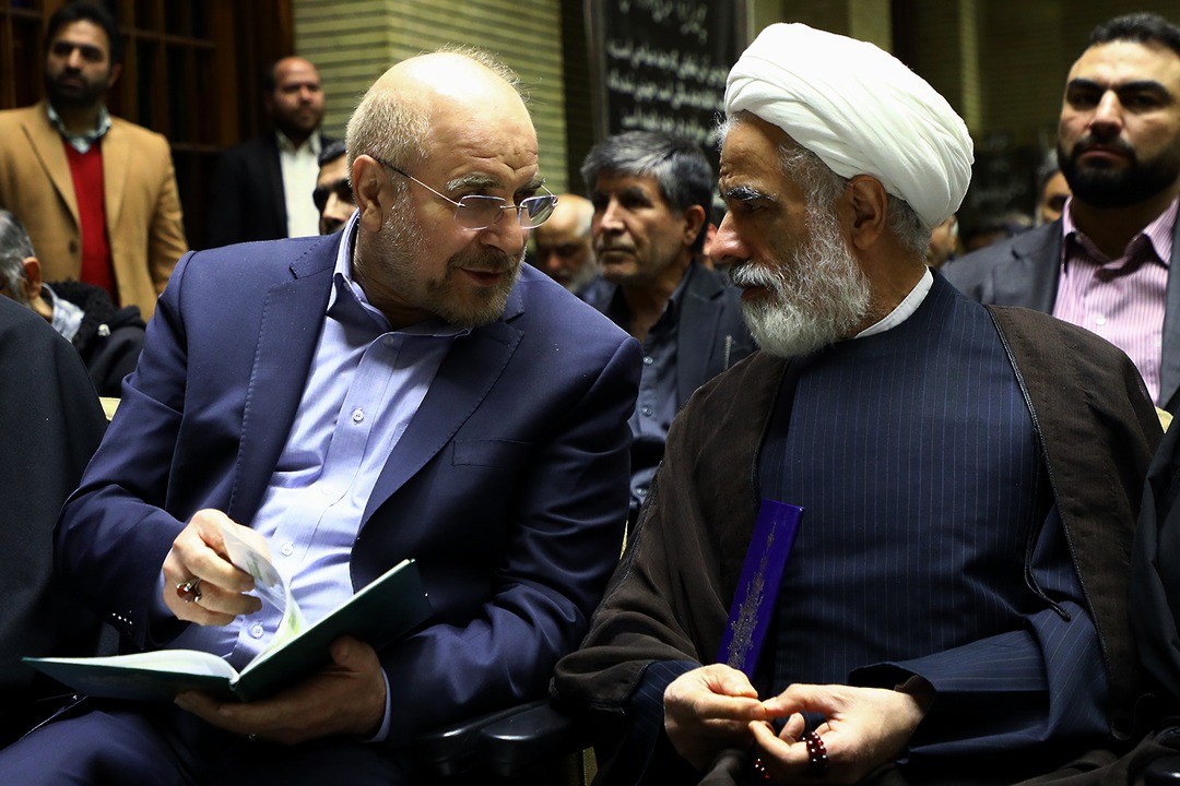 حضور قالیباف در مراسم ختم همسر رئیس کمیته امداد امام(ره)