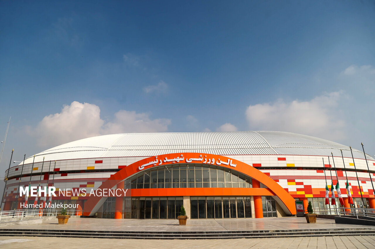 سفر رئیس مجلس به مشهد مقدس