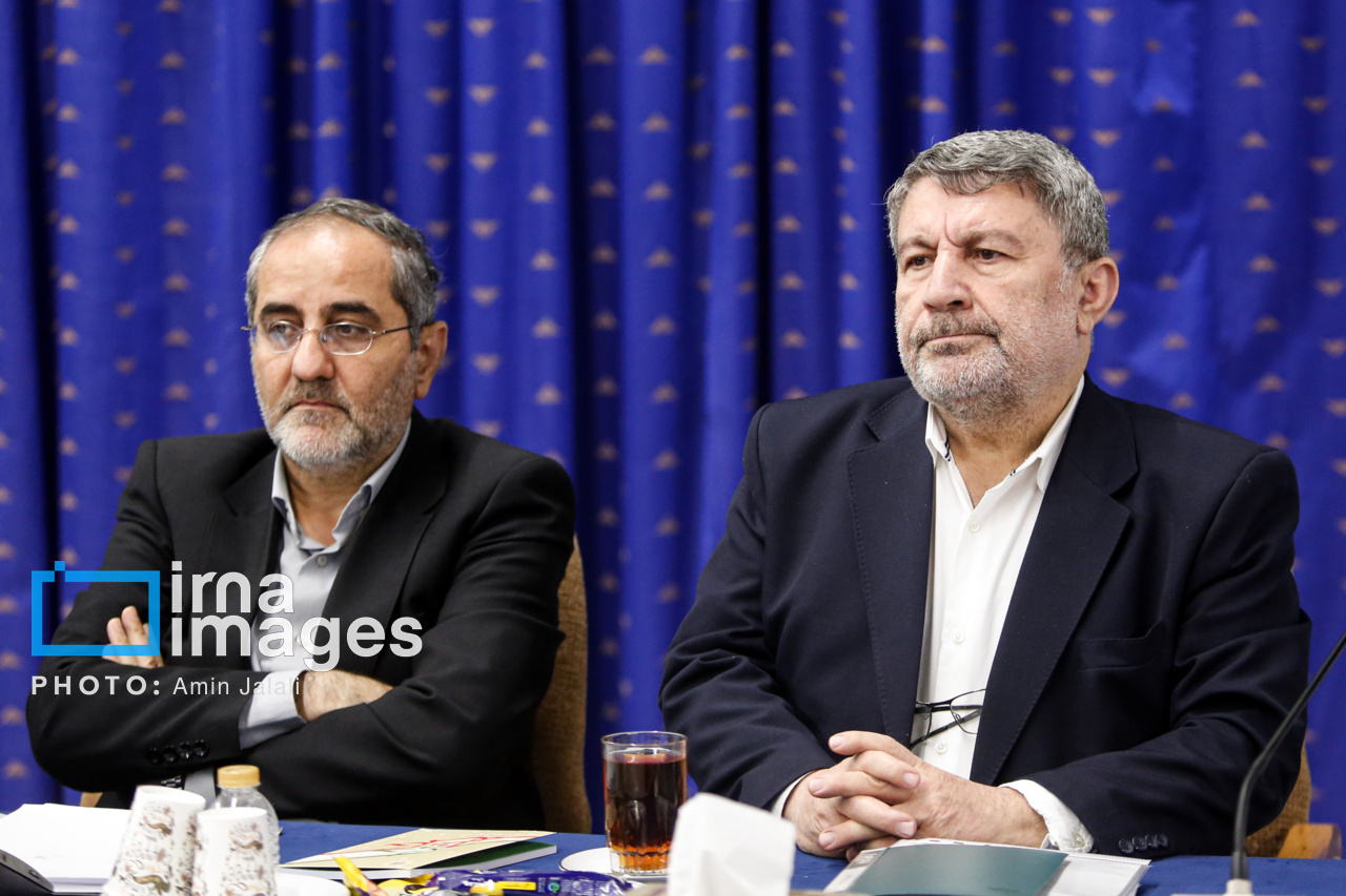 جلسه شورای عالی انقلاب فرهنگی