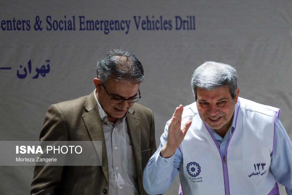 مراسم رژه خودرویی اورژانس اجتماعی در تهران