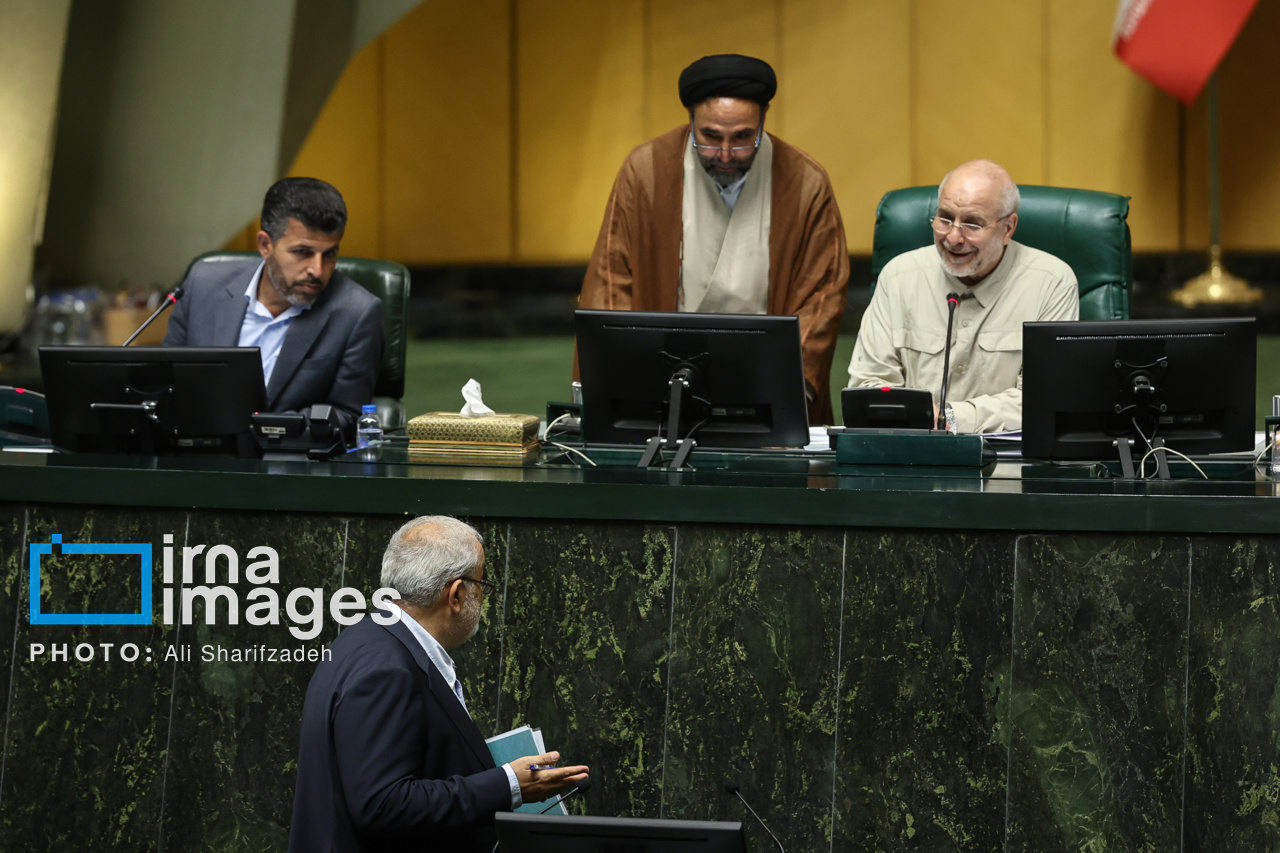 جلسه علنی مجلس 