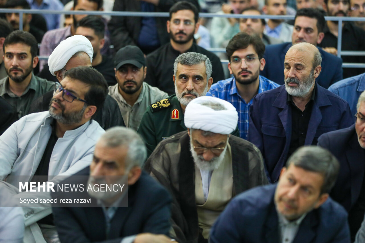 مراسم چهلمین روز شهادت شهدای خدمت