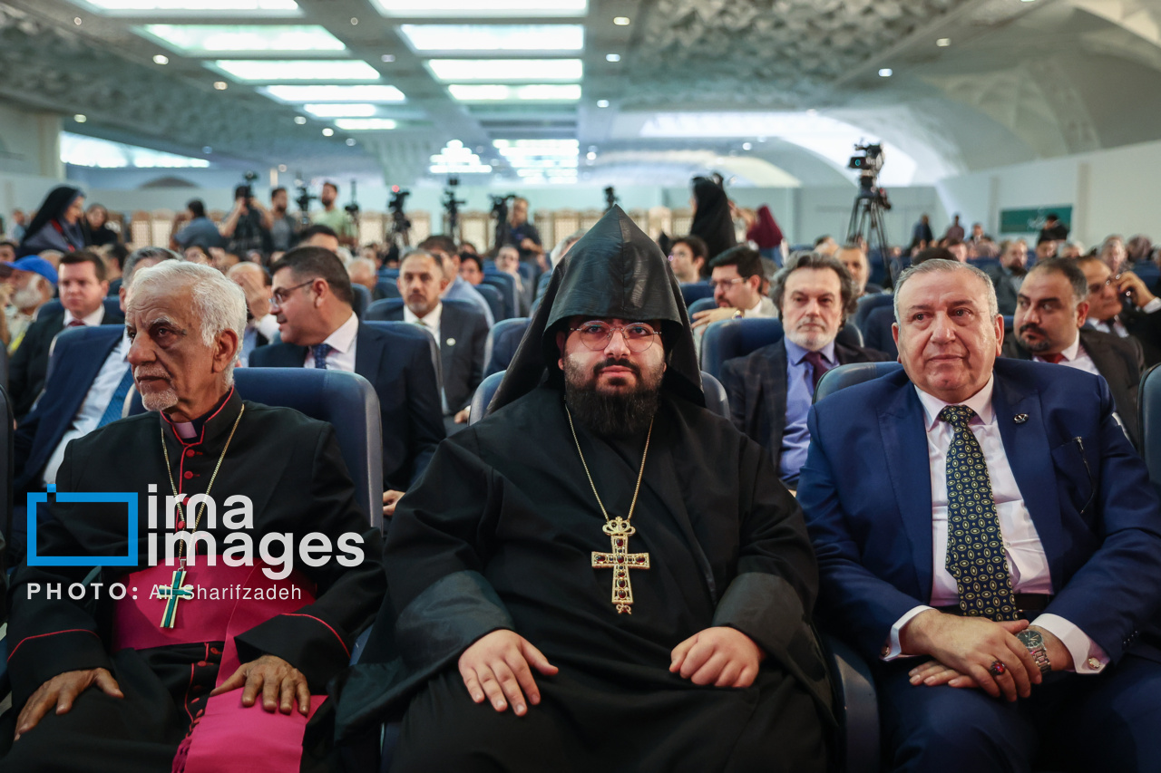 بازدید قالیباف از سی و ششمین نمایشگاه بین‌المللی کتاب تهران