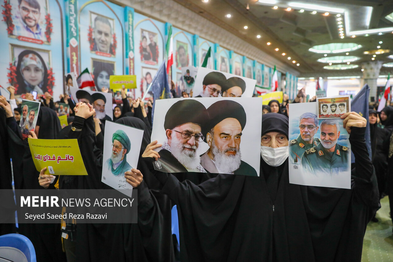 مراسم اربعین شهدای اقتدار ایران