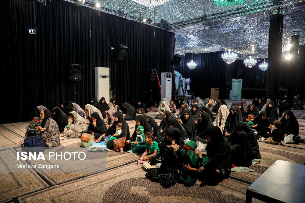 مراسم شیرخوارگان حسینی