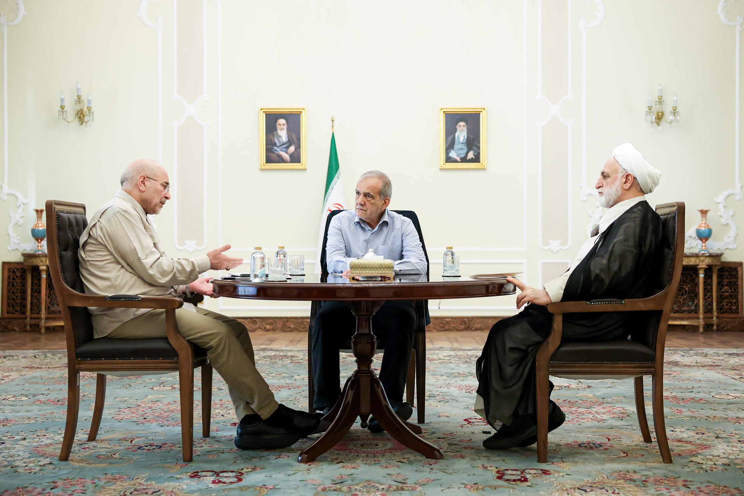 برگزاری نشست سران قوا به‌میزبانی رئیس‌جمهور 