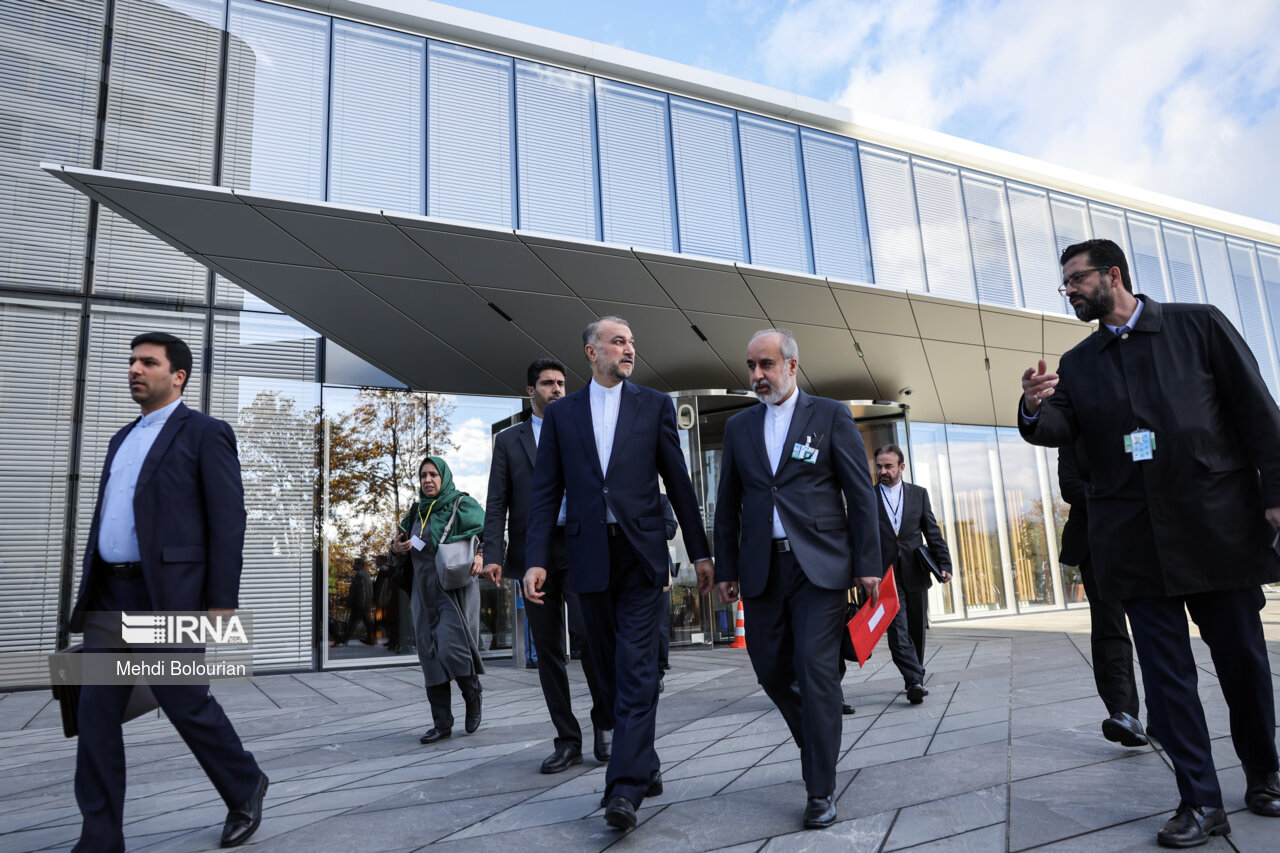 سفر وزیر خارجه به ژنو