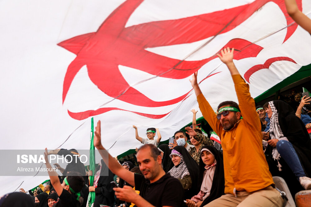 اجتماع خانوادگی «سلام فرمانده» 