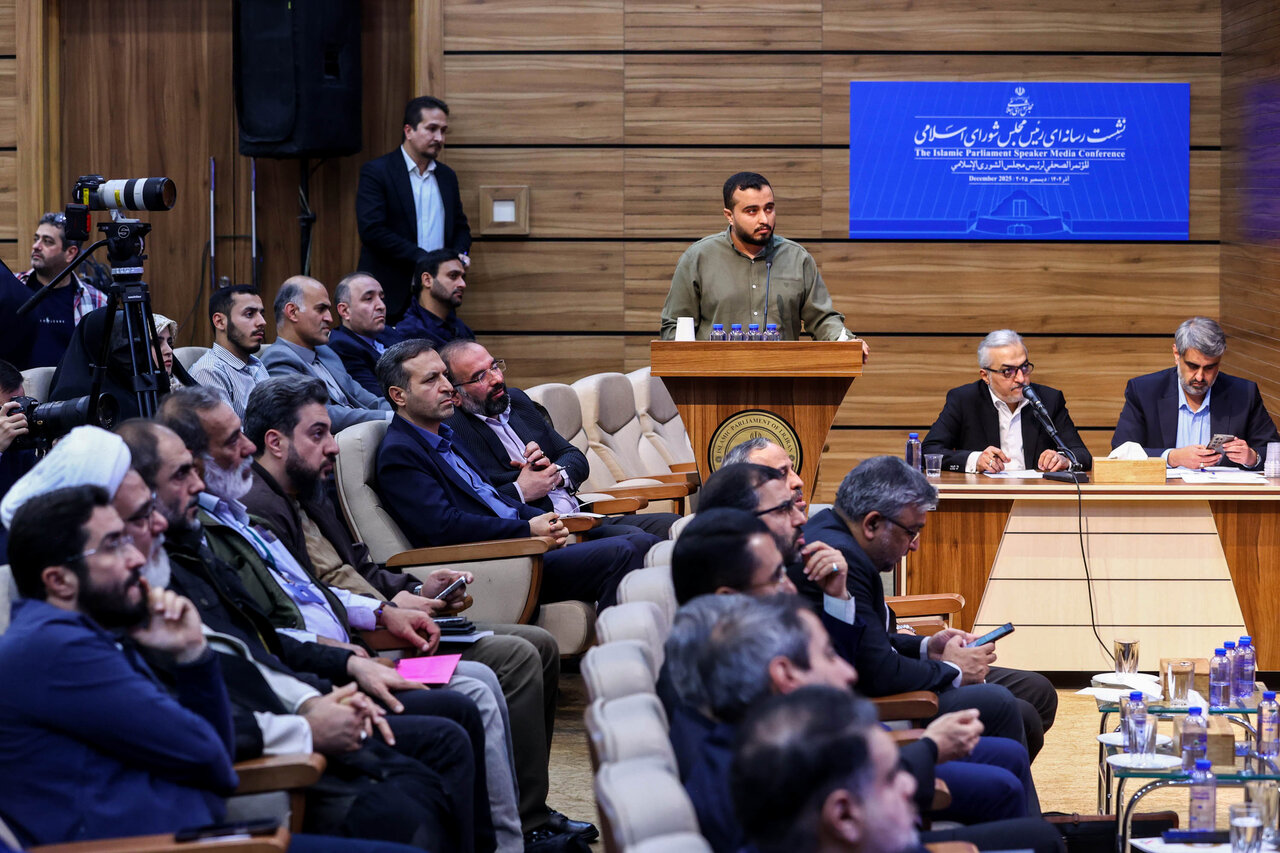 نشست خبری قالیباف 