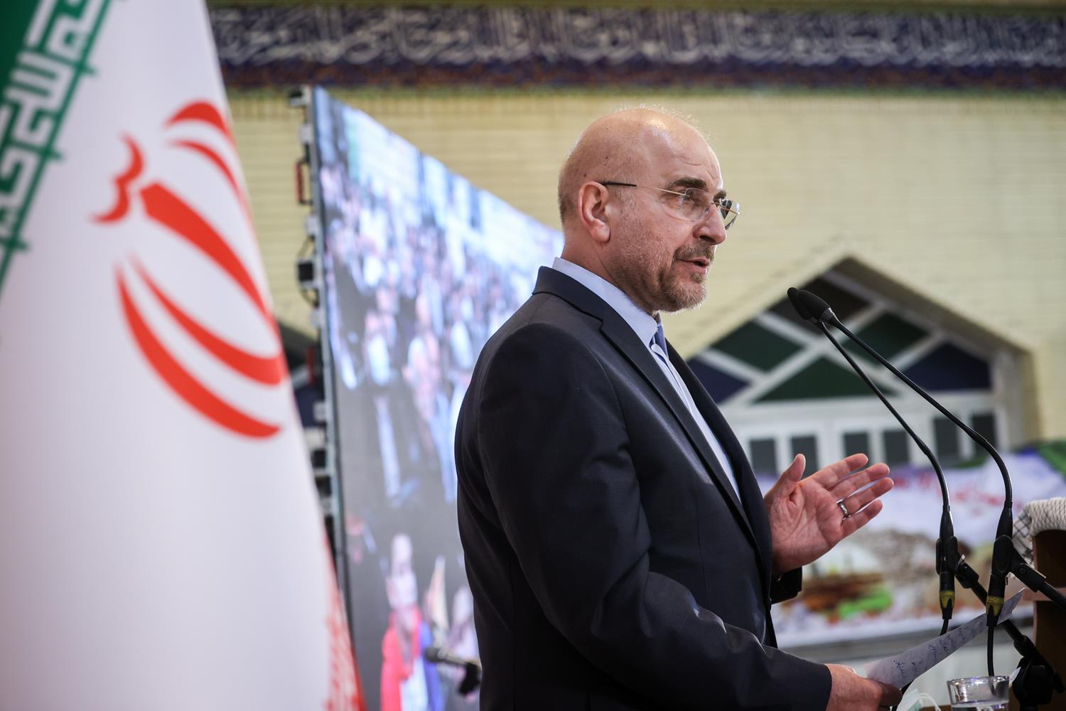 یادواره ۴۳۷ شهید والامقام بندرانزلی با حضور قالیباف