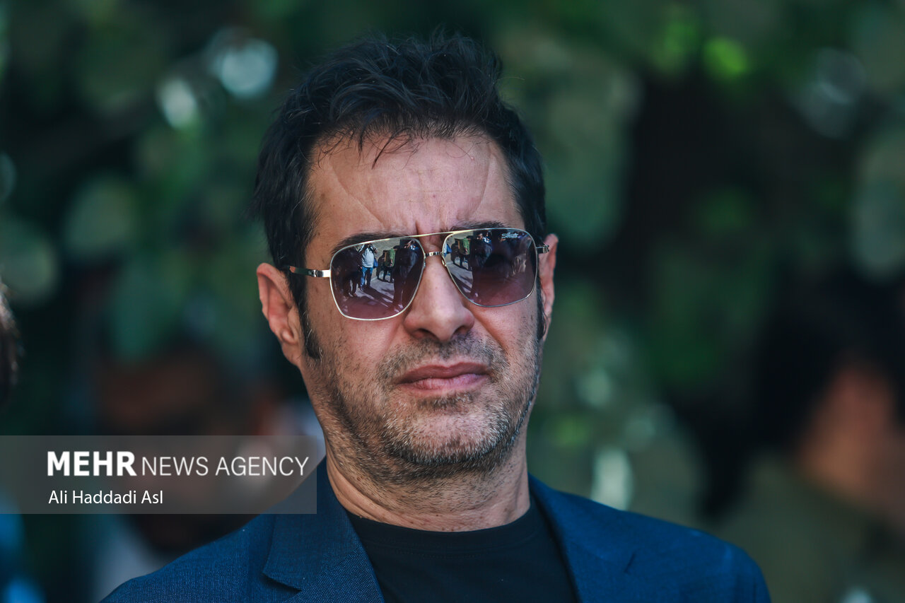 تصاویر مراسم تشییع پیکر ناصر تقوایی