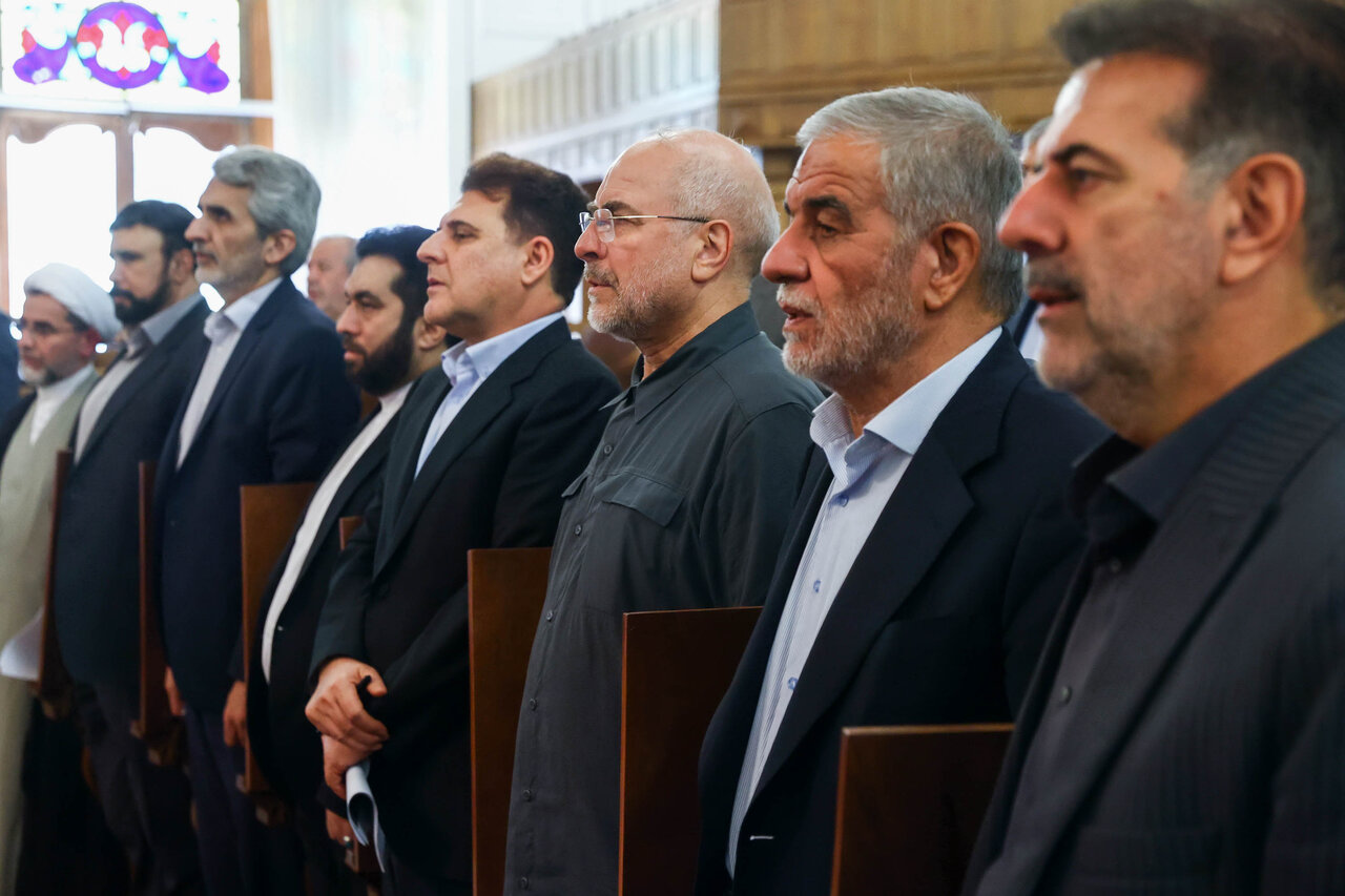 رئیس مجلس در همایش ناظران شورا‌ها