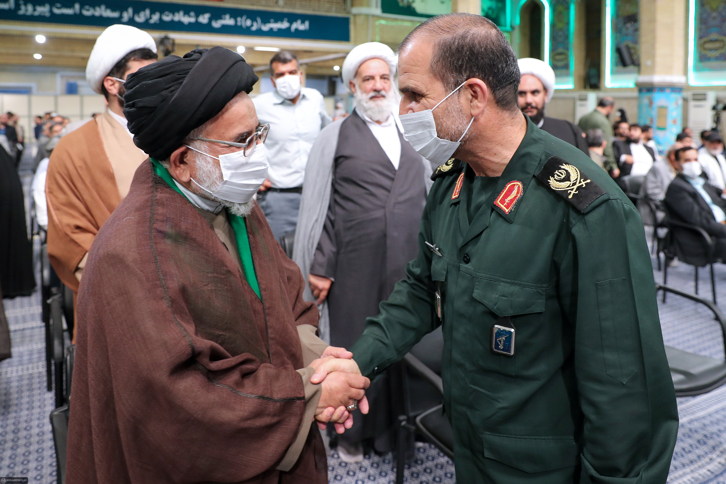 دیدار اعضای کنگره‌ ملی شهدای سبزوار و نیشابور با رهبر انقلاب