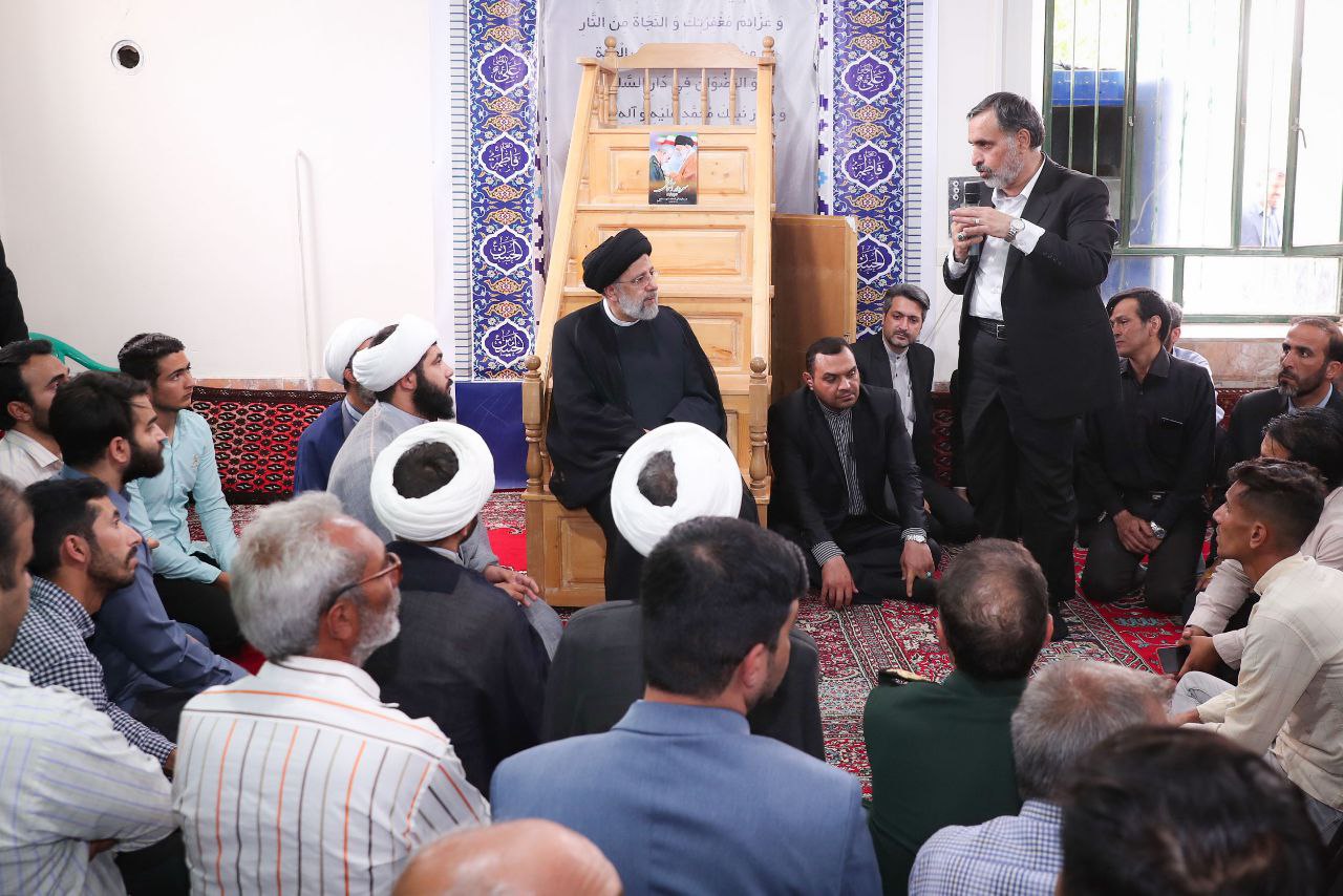 حضور رئیس جمهور در مسجد امام خمینی(ره) محل جوادیه