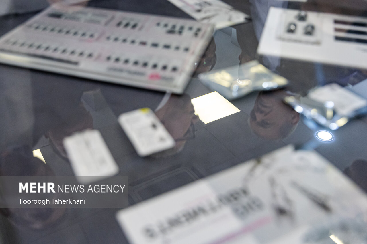 نشست رئیس جمهور با فناوران و نخبگان دانش‌بنیان