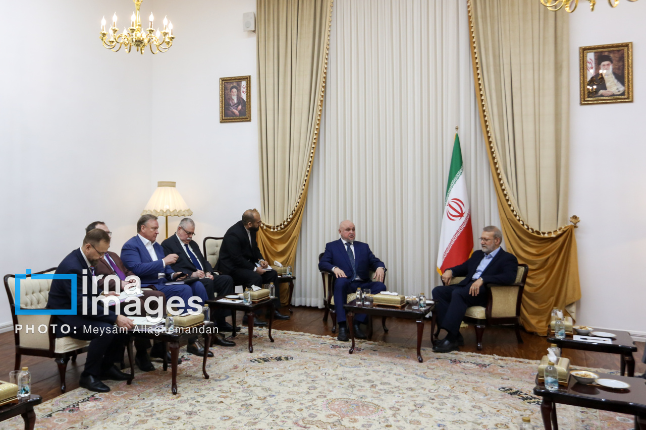 دیدار وزیر انرژی روسیه با لاریجانی