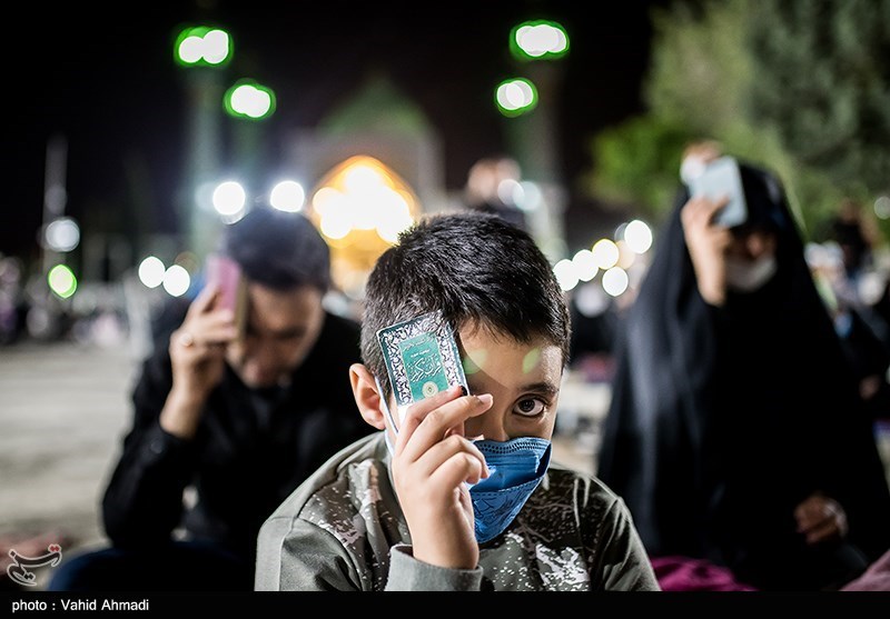  احیای شب قدر در امامزاده پنج تن لویزان