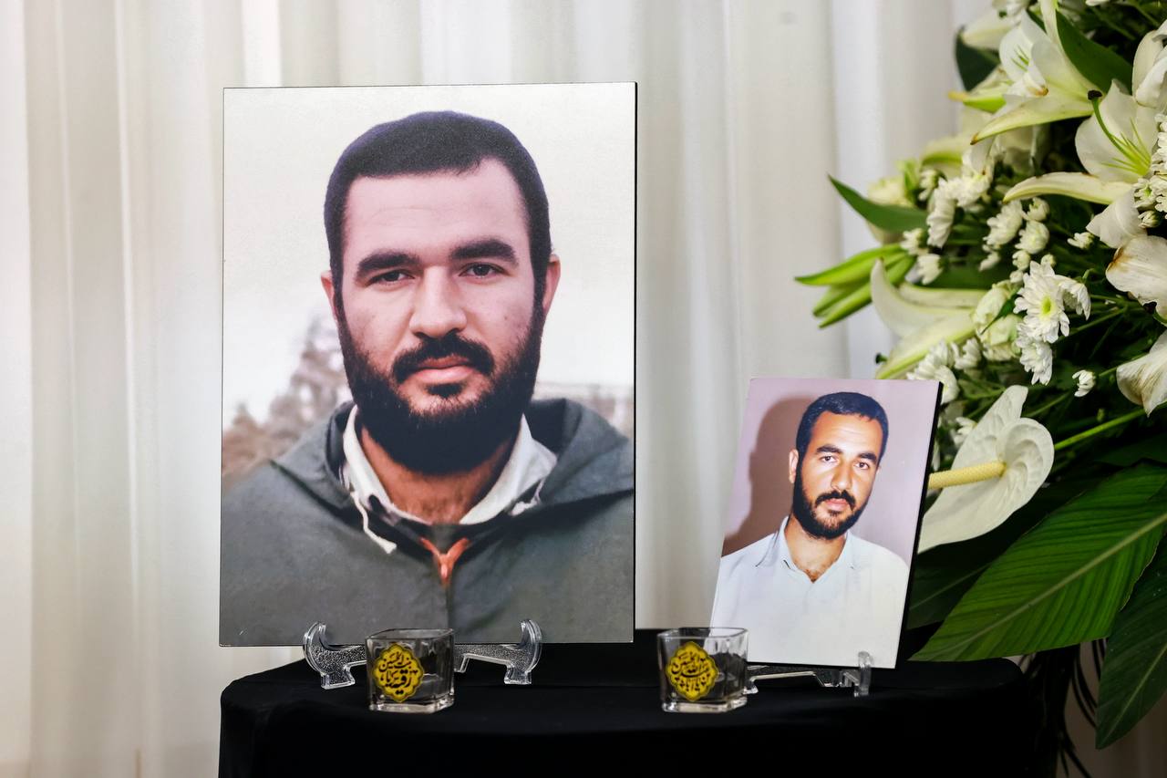 حضور قالیباف در منزل سپهبد شهید حسین سلامی