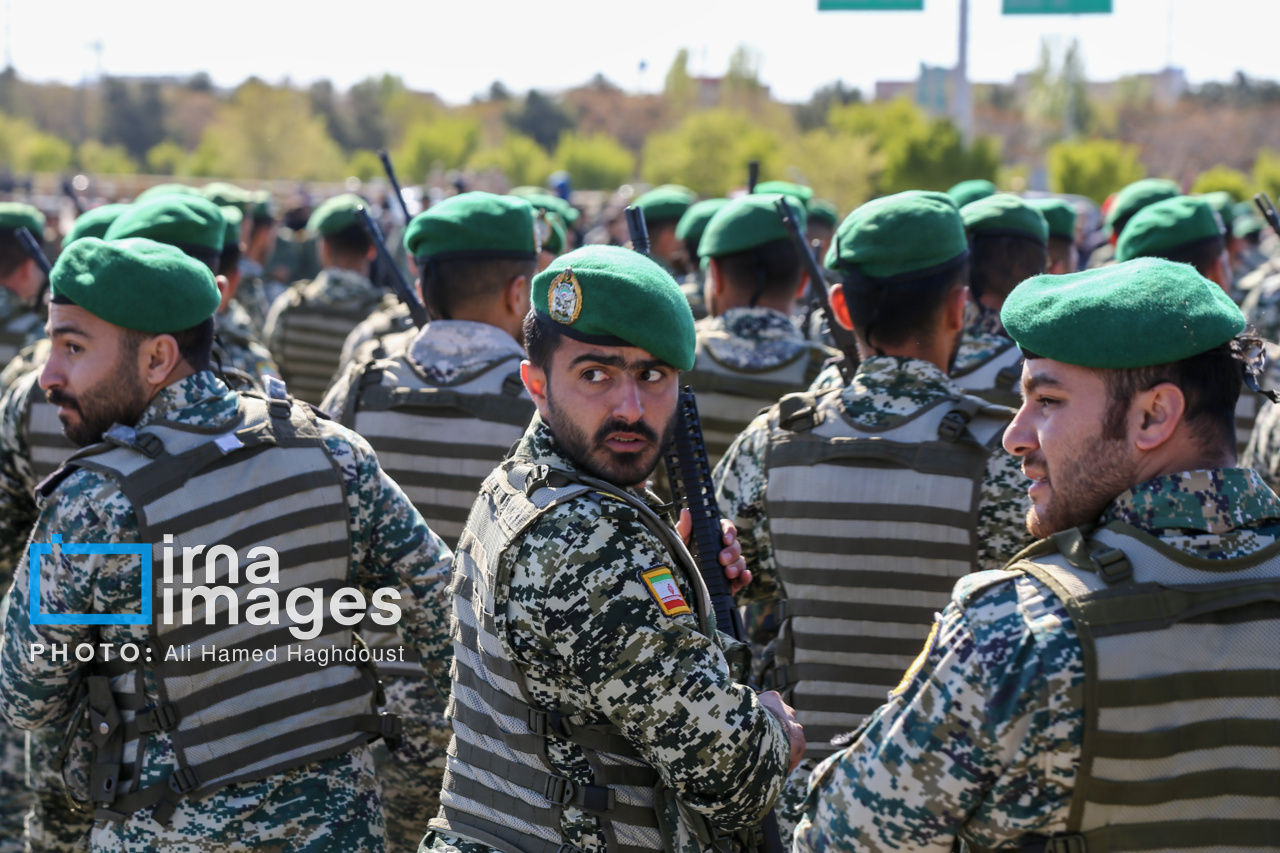  رژه «روز ارتش» - تبریز