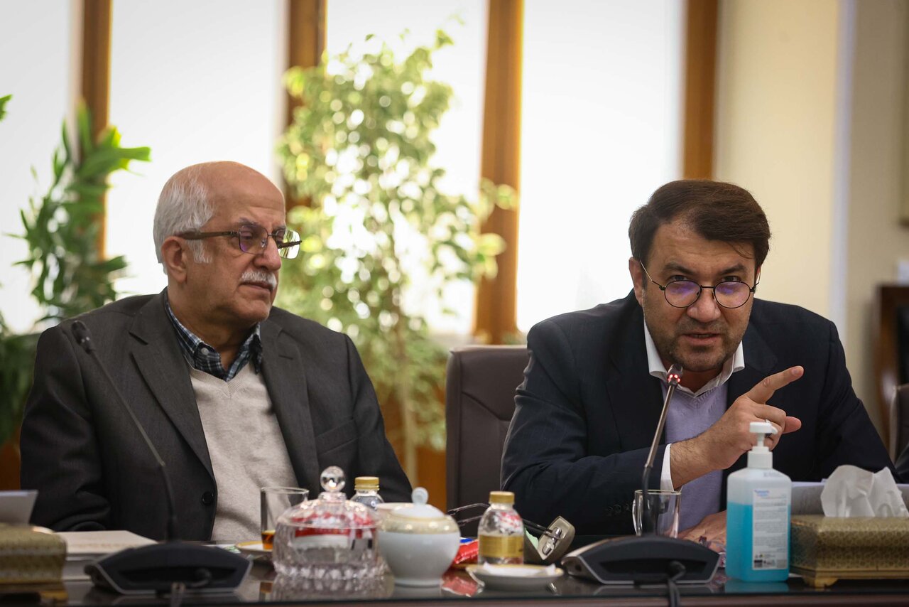 دیدار وزیر علوم و روسای دانشگاه های سراسر کشور با قالیباف