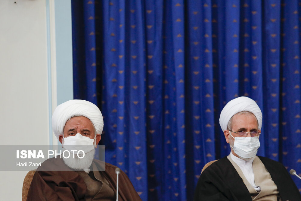 جلسه شورای عالی انقلاب فرهنگی