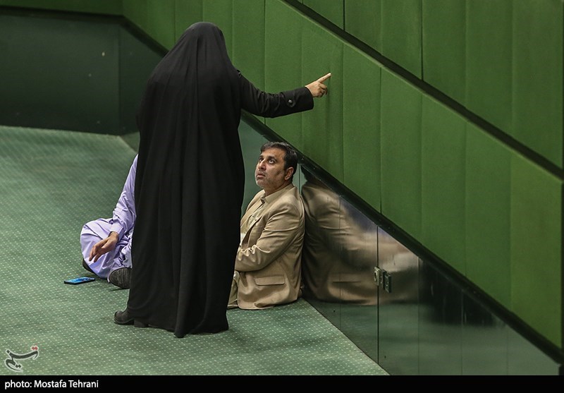 صحن علنی مجلس امروز شنبه ۸آذر