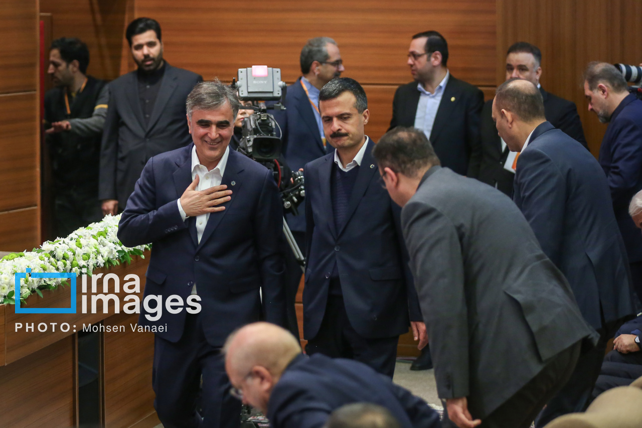 همایش تامین مالی تولید، از بنگاه‌داری تا بنگاه‌سازی