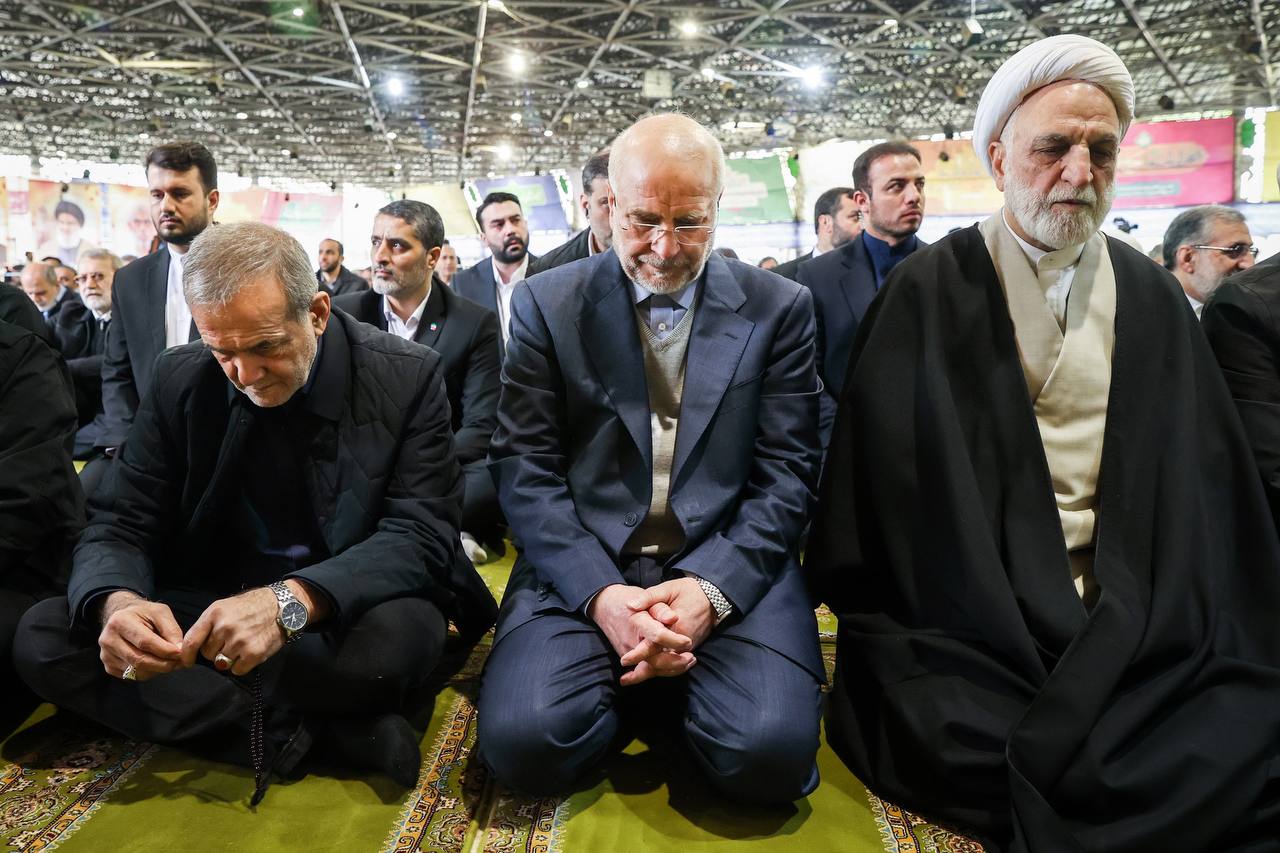  اقامه نماز جمعه روز جهانی قدس با حضور قالیباف