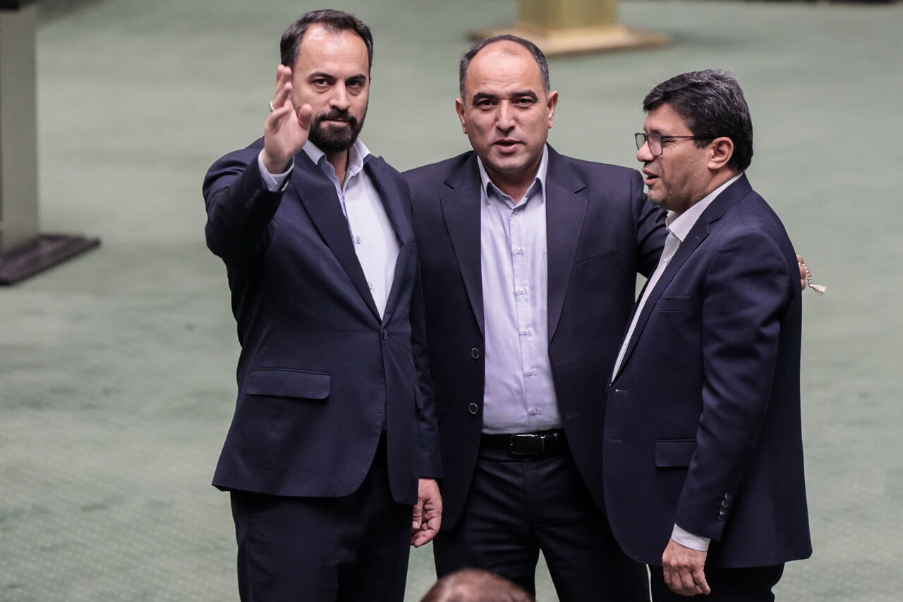 صحن علنی 25 تیرماه مجلس