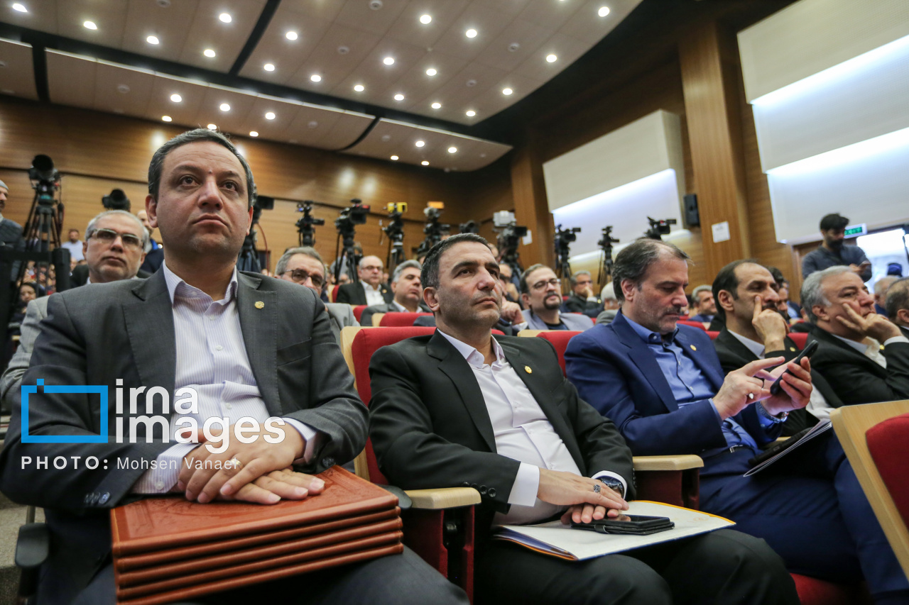 همایش تامین مالی تولید، از بنگاه‌داری تا بنگاه‌سازی