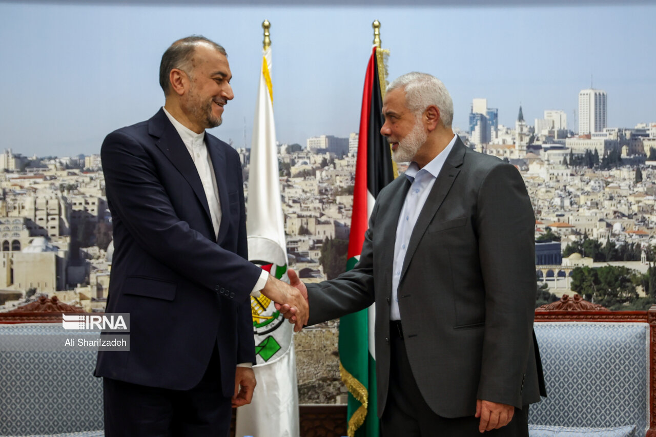 سفر وزیر امور خارجه به قطر