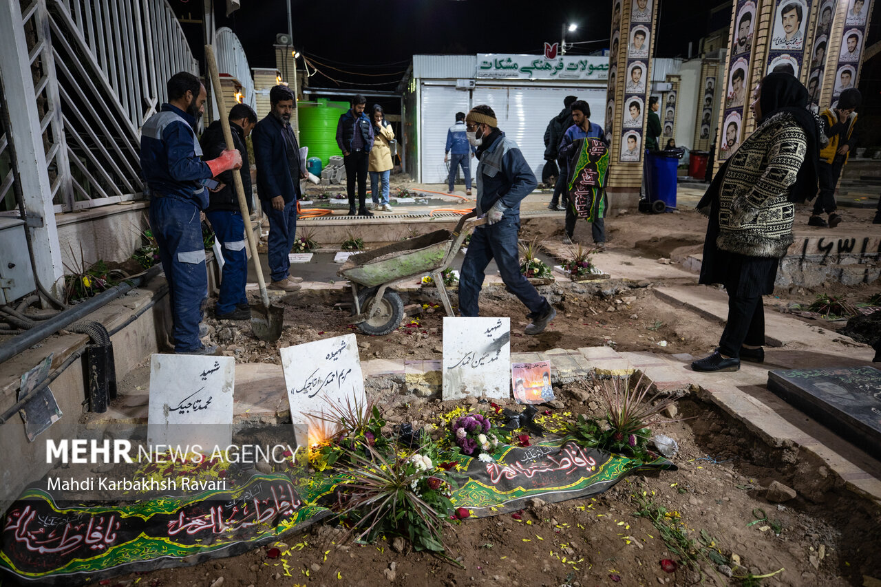 گلزار شهدای کرمان پس از خاکسپاری شهدا