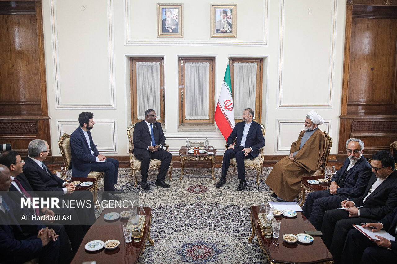 دیدارهای امروز وزیر امور خارجه ایران