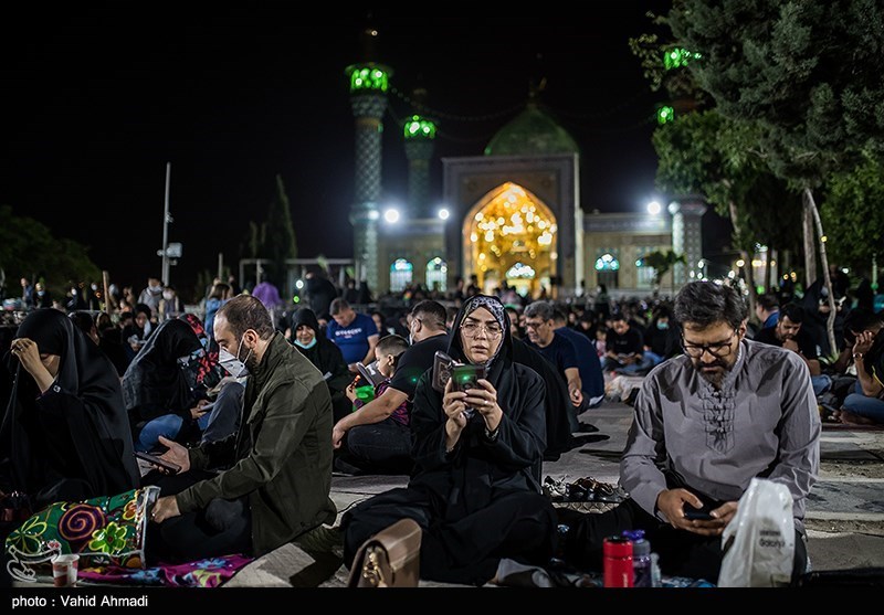  احیای شب قدر در امامزاده پنج تن لویزان