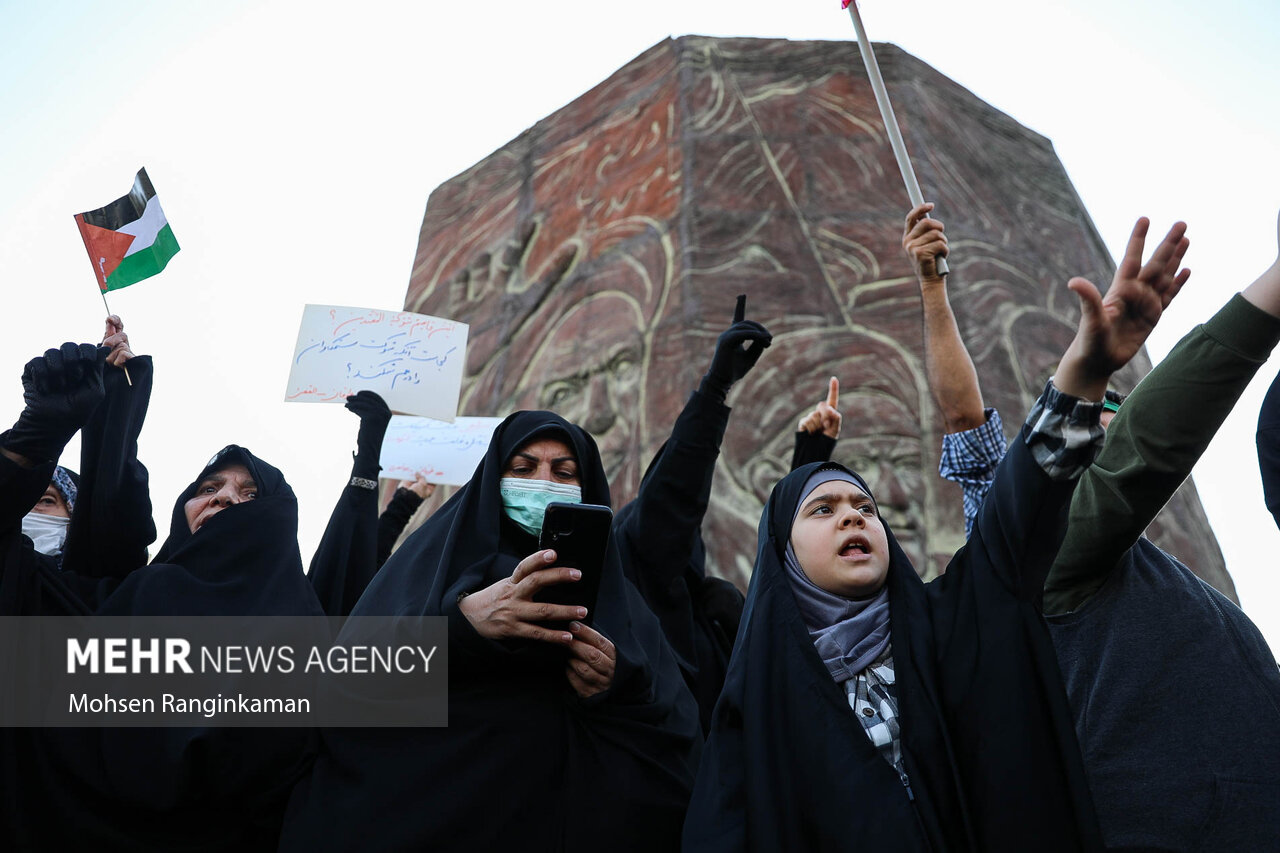 تجمع مردم تهران در واکنش به جنایت رژیم صهیونیستی در غزه