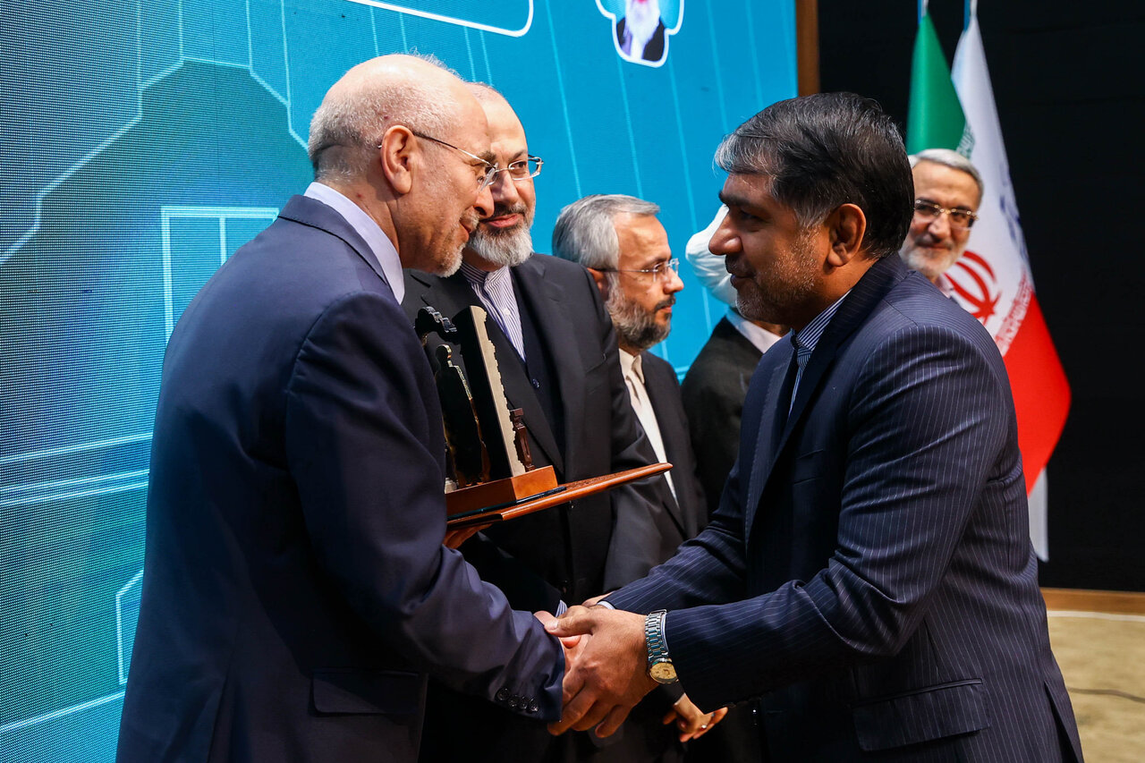  اختتامیه ششمین دوره جشنواره شهید مدرس با حضور قالیباف