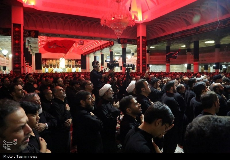 عزاداری شب عاشورا در حرم حضرت معصومه(س)