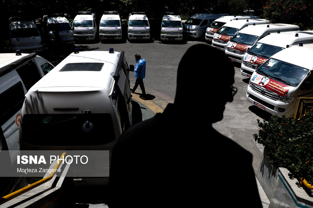 مراسم رژه خودرویی اورژانس اجتماعی در تهران