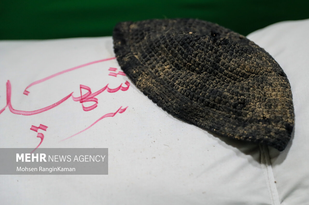 مراسم وداع با پیکر مطهر شهید محمدحسن زارعی