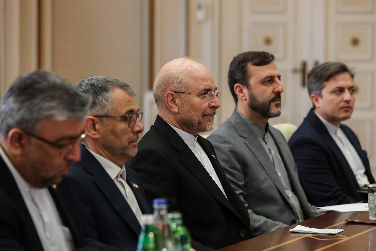 دیدار الهام علی‌اف با قالیباف در باکو