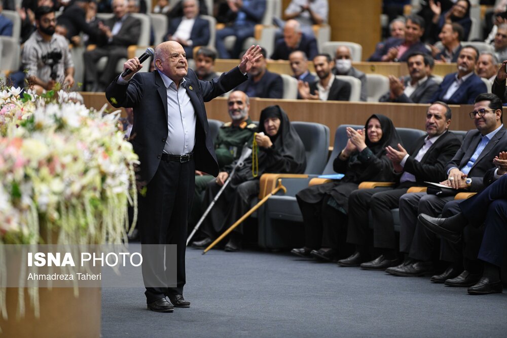 سفر رئیس جمهور به اصفهان