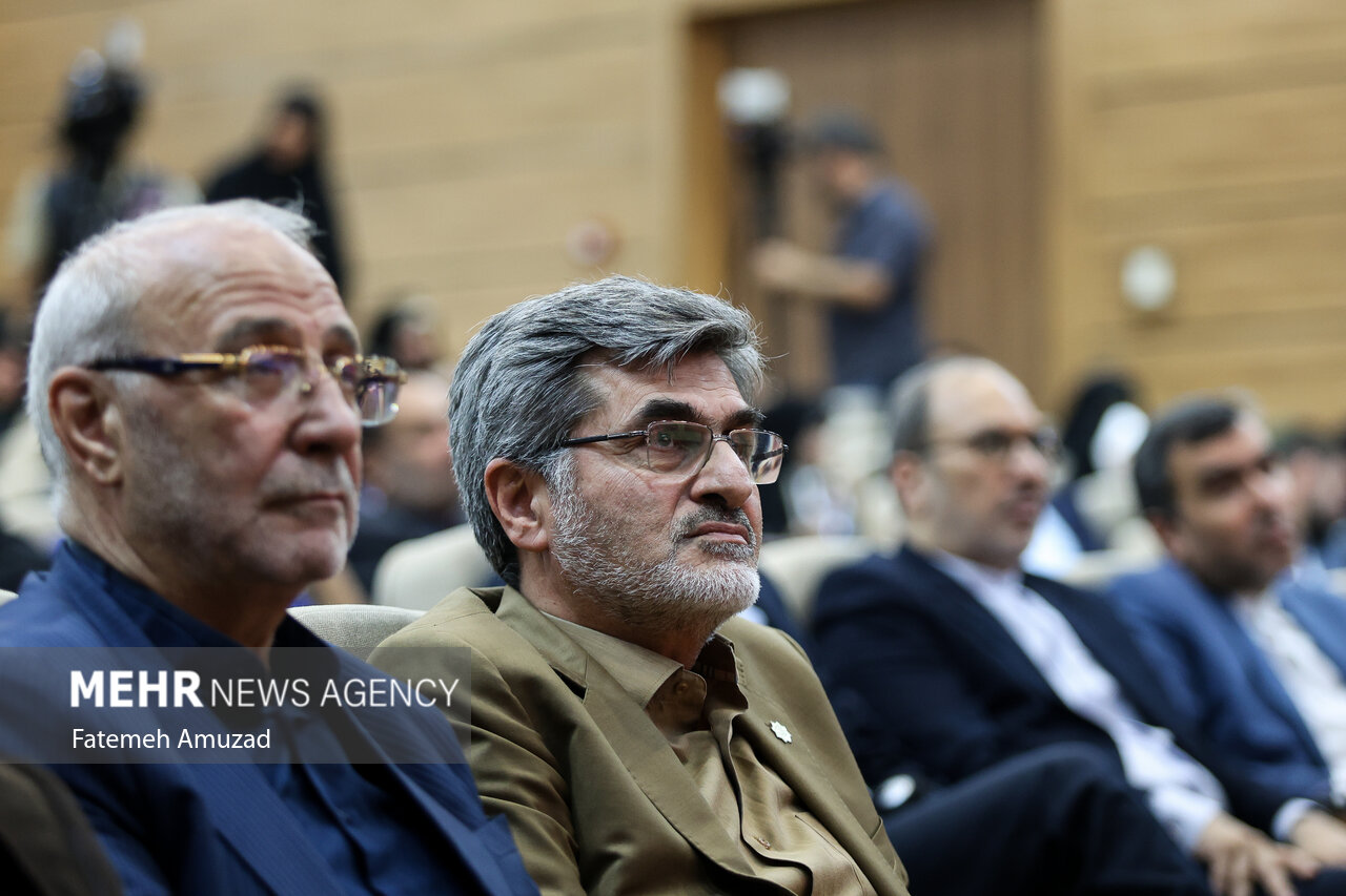  آیین پاسداشت روز مقاومت و پایداری