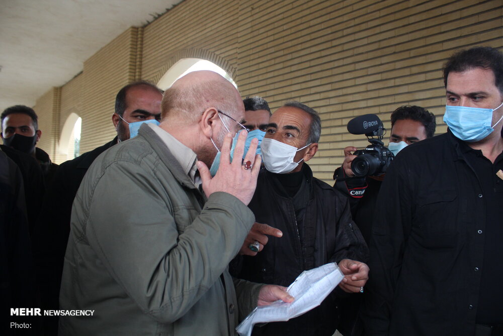 حضور قالیباف در گلزار شهدای سنندج