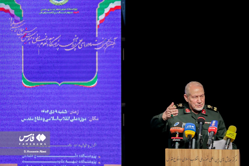 رونمایی از دستاوردهای پژوهشگاه دفاع مقدس