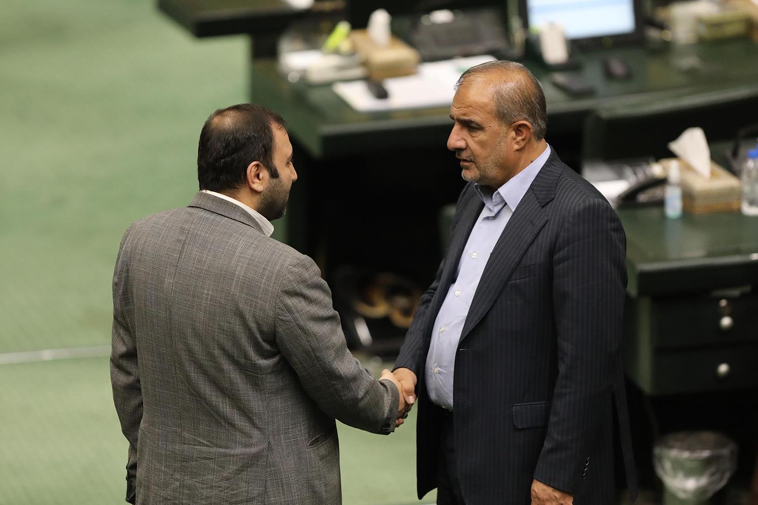 نشست بررسی برنامه هفتم توسعه در صحن علنی مجلس