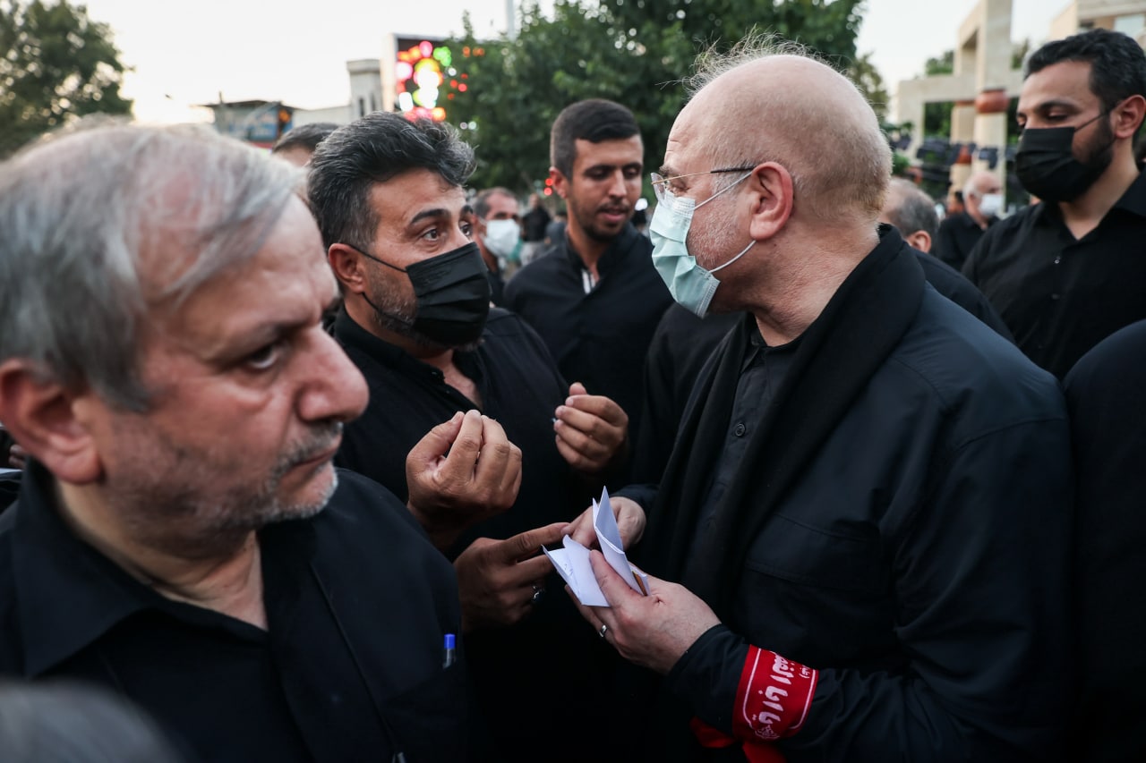 حضور قالیباف در تجمع بزرگ عزاداری اردبیلی‌های مقیم تهران