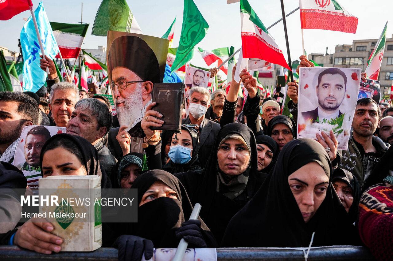 تجمع همبستگی ملی با سخنرانی رئیس مجلس