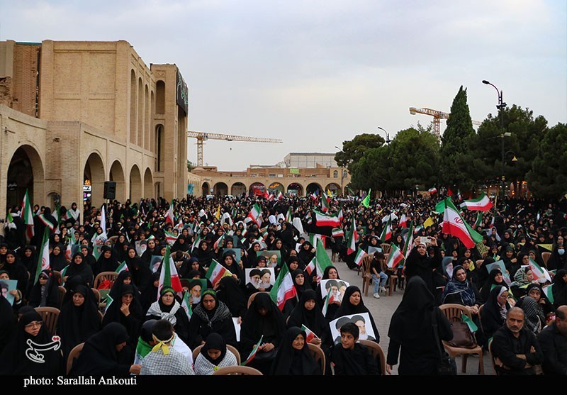 اجتماع باشکوه بانوان زینبی در کرمان